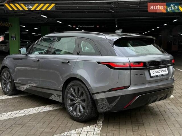 Серый Ленд Ровер Рендж Ровер Велар, объемом двигателя 2 л и пробегом 129 тыс. км за 50990 $, фото 4 на Automoto.ua