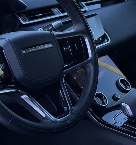 Серый Ленд Ровер Рендж Ровер Велар, объемом двигателя 2 л и пробегом 45 тыс. км за 49500 $, фото 13 на Automoto.ua