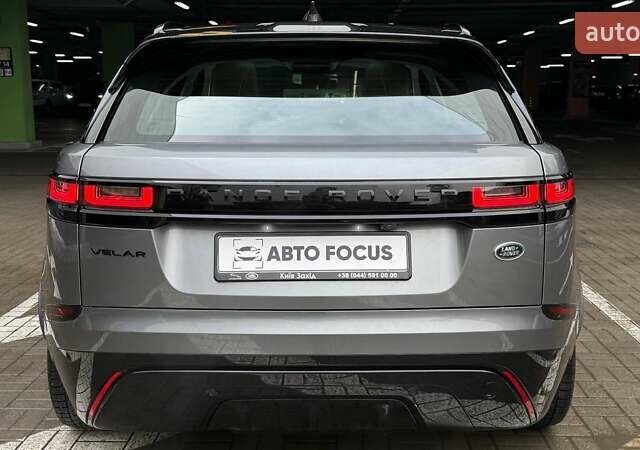 Серый Ленд Ровер Рендж Ровер Велар, объемом двигателя 2 л и пробегом 129 тыс. км за 53990 $, фото 8 на Automoto.ua