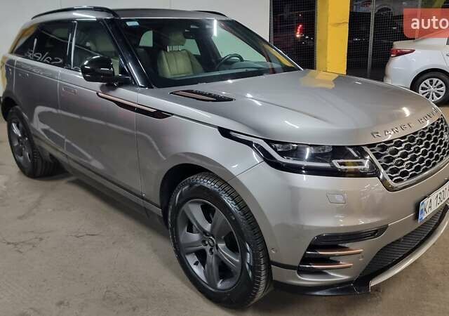 Сірий Ленд Ровер Рендж Ровер Велар, об'ємом двигуна 2 л та пробігом 82 тис. км за 56400 $, фото 5 на Automoto.ua
