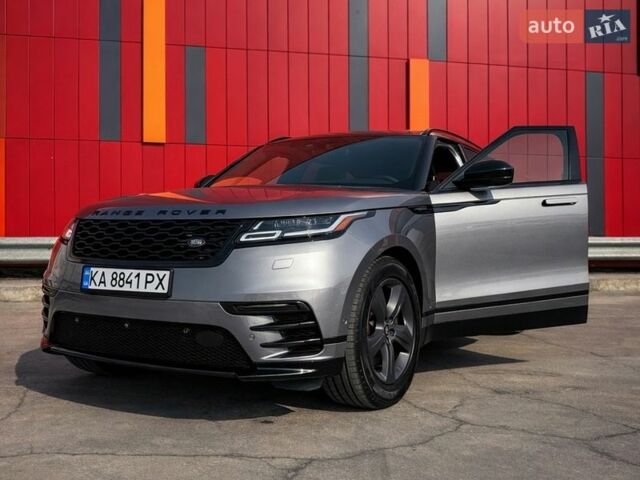Серый Ленд Ровер Рендж Ровер Велар, объемом двигателя 3 л и пробегом 77 тыс. км за 45500 $, фото 3 на Automoto.ua