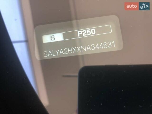 Серый Ленд Ровер Рендж Ровер Велар, объемом двигателя 2 л и пробегом 27 тыс. км за 59999 $, фото 1 на Automoto.ua