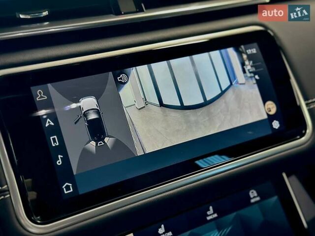 Сірий Ленд Ровер Рендж Ровер Велар, об'ємом двигуна 2 л та пробігом 69 тис. км за 55900 $, фото 20 на Automoto.ua