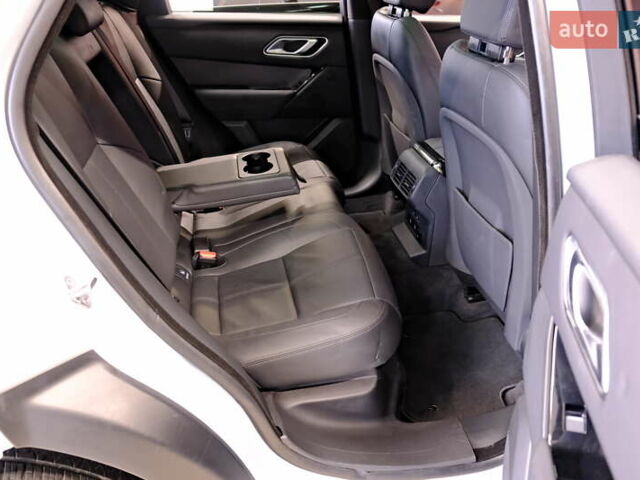 Сірий Ленд Ровер Рендж Ровер Велар, об'ємом двигуна 2 л та пробігом 25 тис. км за 64900 $, фото 52 на Automoto.ua