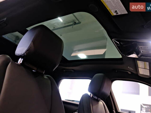 Сірий Ленд Ровер Рендж Ровер Велар, об'ємом двигуна 2 л та пробігом 25 тис. км за 64900 $, фото 59 на Automoto.ua