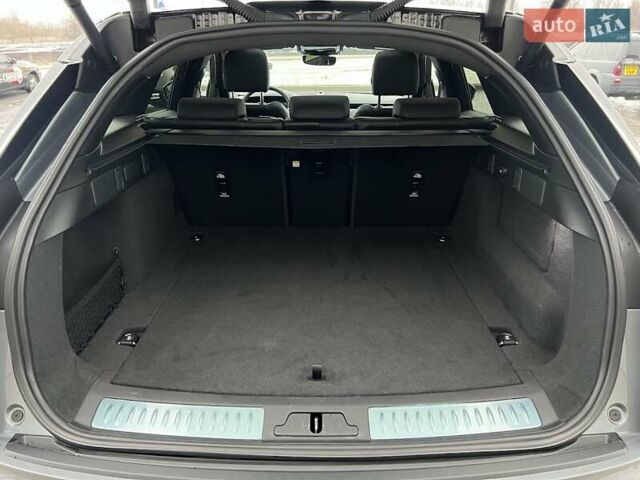 Сірий Ленд Ровер Рендж Ровер Велар, об'ємом двигуна 2 л та пробігом 24 тис. км за 69900 $, фото 27 на Automoto.ua