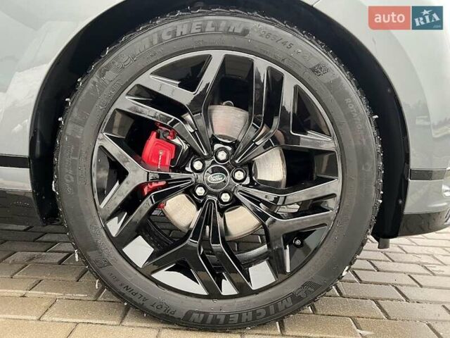 Сірий Ленд Ровер Рендж Ровер Велар, об'ємом двигуна 2 л та пробігом 24 тис. км за 69900 $, фото 31 на Automoto.ua