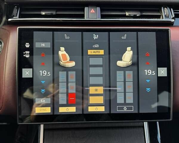 Серый Ленд Ровер Рендж Ровер Велар, объемом двигателя 3 л и пробегом 8 тыс. км за 85000 $, фото 17 на Automoto.ua