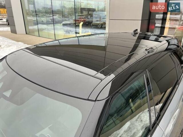 Сірий Ленд Ровер Рендж Ровер Велар, об'ємом двигуна 2 л та пробігом 24 тис. км за 69900 $, фото 32 на Automoto.ua