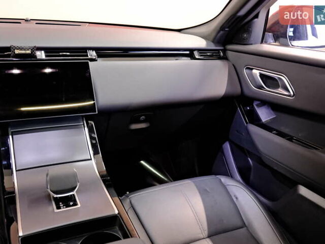 Сірий Ленд Ровер Рендж Ровер Велар, об'ємом двигуна 2 л та пробігом 25 тис. км за 64900 $, фото 63 на Automoto.ua