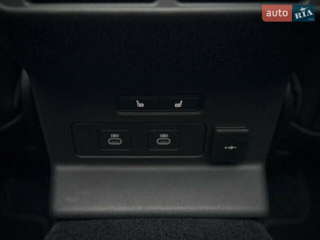 Сірий Ленд Ровер Рендж Ровер Велар, об'ємом двигуна 2 л та пробігом 22 тис. км за 74900 $, фото 36 на Automoto.ua