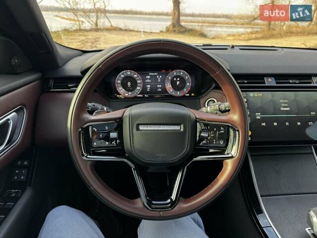 Серый Ленд Ровер Рендж Ровер Велар, объемом двигателя 3 л и пробегом 8 тыс. км за 85000 $, фото 11 на Automoto.ua
