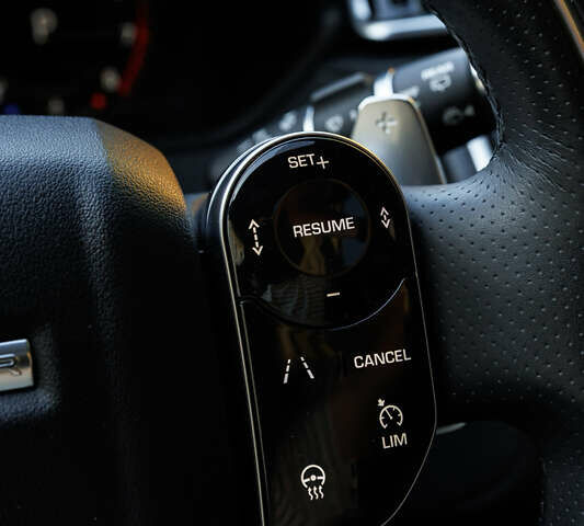 Синій Ленд Ровер Рендж Ровер Велар, об'ємом двигуна 2 л та пробігом 113 тис. км за 38999 $, фото 59 на Automoto.ua