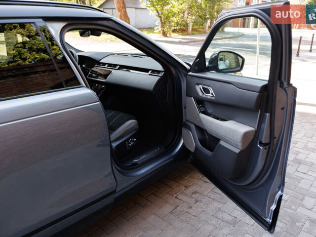 Синій Ленд Ровер Рендж Ровер Велар, об'ємом двигуна 2 л та пробігом 113 тис. км за 35900 $, фото 43 на Automoto.ua