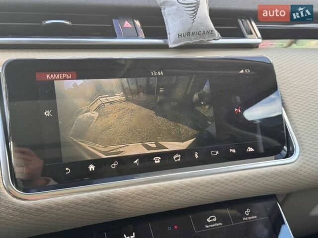 Синий Ленд Ровер Рендж Ровер Велар, объемом двигателя 2 л и пробегом 103 тыс. км за 37700 $, фото 49 на Automoto.ua