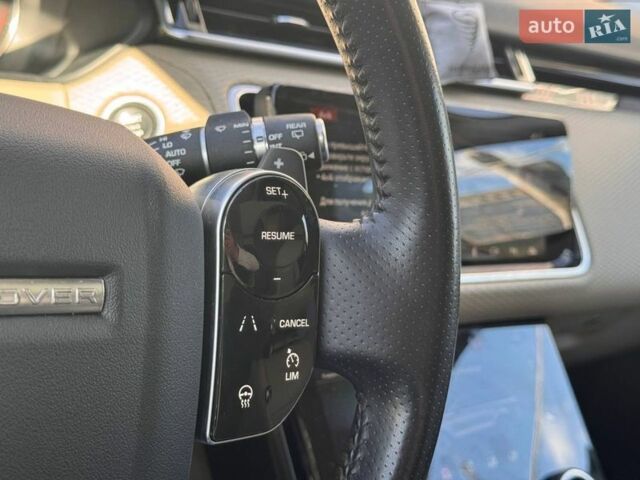 Синий Ленд Ровер Рендж Ровер Велар, объемом двигателя 2 л и пробегом 103 тыс. км за 37700 $, фото 55 на Automoto.ua