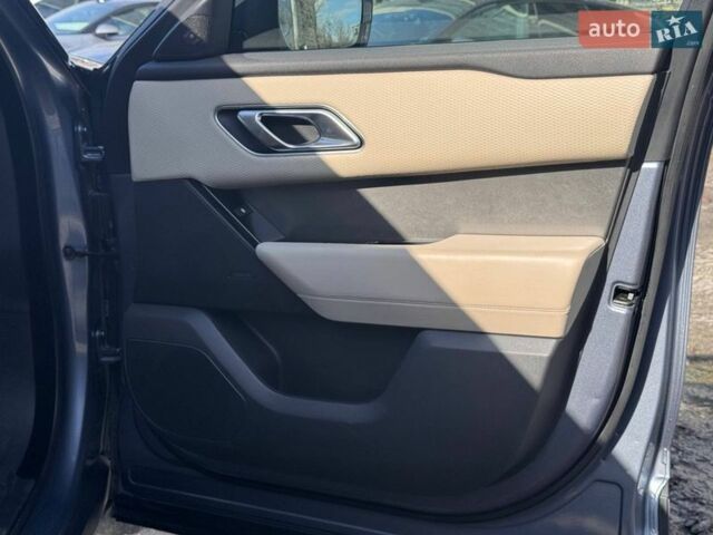 Синий Ленд Ровер Рендж Ровер Велар, объемом двигателя 2 л и пробегом 103 тыс. км за 37700 $, фото 39 на Automoto.ua