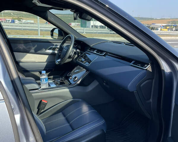 Синій Ленд Ровер Рендж Ровер Велар, об'ємом двигуна 2 л та пробігом 102 тис. км за 45000 $, фото 14 на Automoto.ua