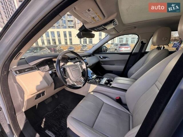 Синий Ленд Ровер Рендж Ровер Велар, объемом двигателя 2 л и пробегом 103 тыс. км за 37700 $, фото 58 на Automoto.ua