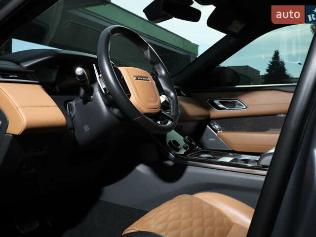 Синій Ленд Ровер Рендж Ровер Велар, об'ємом двигуна 5 л та пробігом 114 тис. км за 75000 $, фото 22 на Automoto.ua