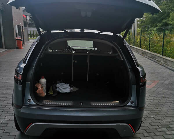 Синій Ленд Ровер Рендж Ровер Велар, об'ємом двигуна 2 л та пробігом 57 тис. км за 37499 $, фото 19 на Automoto.ua