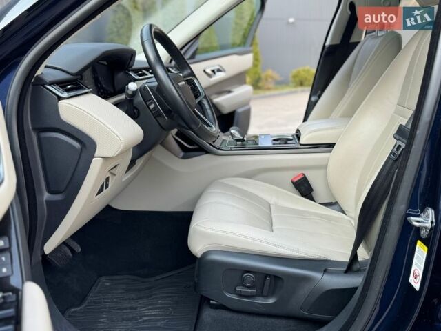 Синий Ленд Ровер Рендж Ровер Велар, объемом двигателя 2 л и пробегом 99 тыс. км за 52800 $, фото 30 на Automoto.ua