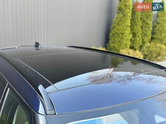 Синий Ленд Ровер Рендж Ровер Велар, объемом двигателя 2 л и пробегом 99 тыс. км за 52800 $, фото 15 на Automoto.ua