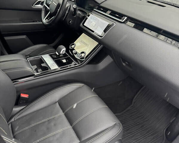 Синій Ленд Ровер Рендж Ровер Велар, об'ємом двигуна 2 л та пробігом 102 тис. км за 38500 $, фото 8 на Automoto.ua