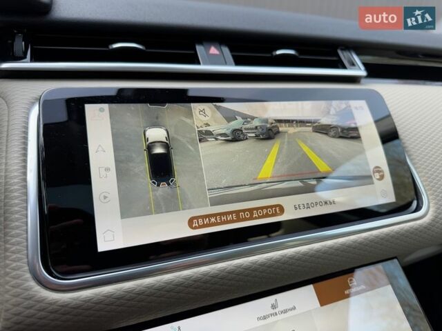 Синий Ленд Ровер Рендж Ровер Велар, объемом двигателя 2 л и пробегом 99 тыс. км за 52800 $, фото 87 на Automoto.ua