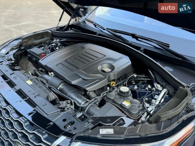 Синий Ленд Ровер Рендж Ровер Велар, объемом двигателя 2 л и пробегом 99 тыс. км за 52800 $, фото 22 на Automoto.ua