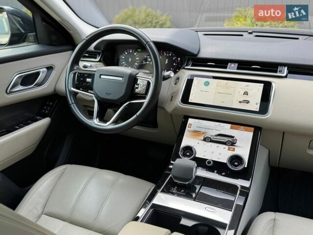 Синий Ленд Ровер Рендж Ровер Велар, объемом двигателя 2 л и пробегом 99 тыс. км за 52800 $, фото 67 на Automoto.ua