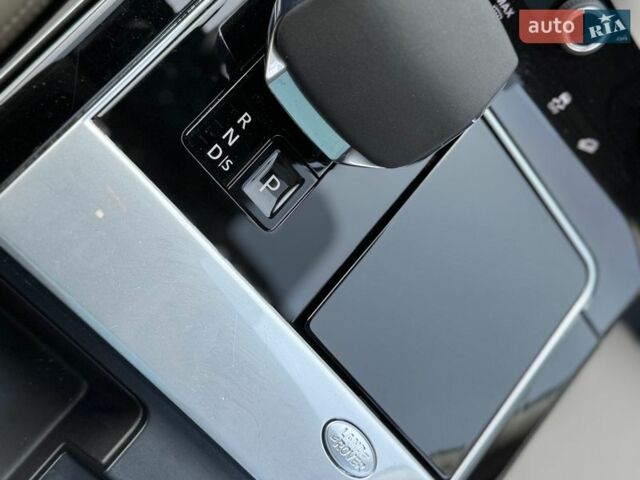 Синий Ленд Ровер Рендж Ровер Велар, объемом двигателя 2 л и пробегом 99 тыс. км за 52800 $, фото 54 на Automoto.ua