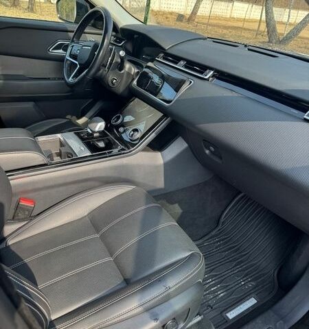 Синий Ленд Ровер Рендж Ровер Велар, объемом двигателя 2 л и пробегом 103 тыс. км за 36500 $, фото 10 на Automoto.ua