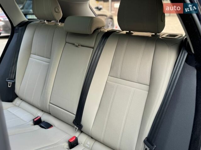 Синий Ленд Ровер Рендж Ровер Велар, объемом двигателя 2 л и пробегом 99 тыс. км за 52800 $, фото 39 на Automoto.ua