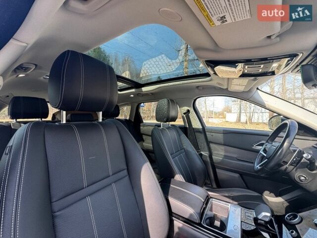 Синий Ленд Ровер Рендж Ровер Велар, объемом двигателя 2 л и пробегом 103 тыс. км за 36500 $, фото 12 на Automoto.ua