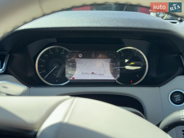 Синий Ленд Ровер Рендж Ровер Велар, объемом двигателя 2 л и пробегом 160 тыс. км за 45000 $, фото 3 на Automoto.ua