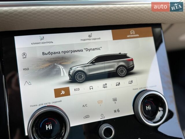 Синій Ленд Ровер Рендж Ровер Велар, об'ємом двигуна 2 л та пробігом 99 тис. км за 43000 $, фото 70 на Automoto.ua