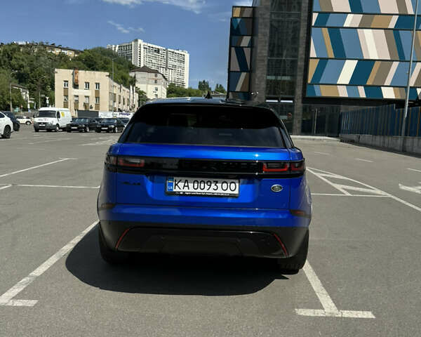 Синий Ленд Ровер Рендж Ровер Велар, объемом двигателя 2 л и пробегом 25 тыс. км за 63000 $, фото 4 на Automoto.ua