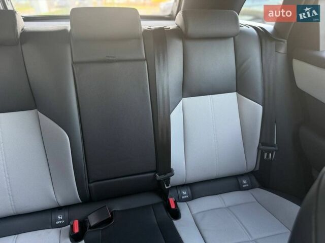 Синій Ленд Ровер Рендж Ровер Велар, об'ємом двигуна 3 л та пробігом 7 тис. км за 89983 $, фото 16 на Automoto.ua