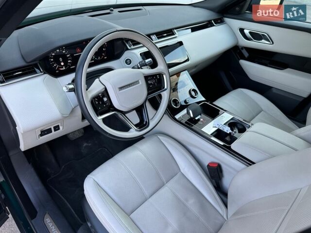 Зеленый Ленд Ровер Рендж Ровер Велар, объемом двигателя 2 л и пробегом 65 тыс. км за 55900 $, фото 10 на Automoto.ua