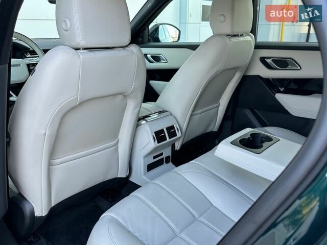 Зеленый Ленд Ровер Рендж Ровер Велар, объемом двигателя 2 л и пробегом 65 тыс. км за 55900 $, фото 18 на Automoto.ua