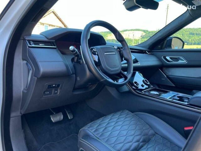 Ленд Ровер Рендж Ровер 2021 у Києві на Automoto.ua Білий Ленд Ровер Рендж Ровер, об'ємом двигуна 0 л та пробігом 14 тис. км за 55900 $, фото 15 на Automoto.ua