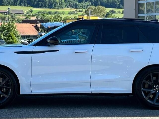 Ленд Ровер Рендж Ровер 2021 у Києві на Automoto.ua Білий Ленд Ровер Рендж Ровер, об'ємом двигуна 0 л та пробігом 14 тис. км за 55900 $, фото 1 на Automoto.ua