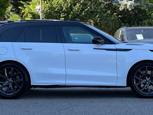 Ленд Ровер Рендж Ровер 2021 у Києві на Automoto.ua Білий Ленд Ровер Рендж Ровер, об'ємом двигуна 0 л та пробігом 14 тис. км за 55900 $, фото 4 на Automoto.ua