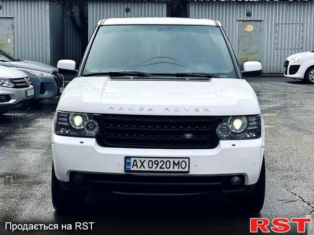 Білий Ленд Ровер Рендж Ровер, об'ємом двигуна 4.4 л та пробігом 320 тис. км за 9999 $, фото 4 на Automoto.ua