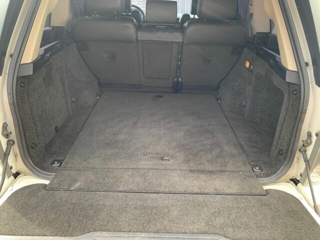 Білий Ленд Ровер Рендж Ровер, об'ємом двигуна 4.2 л та пробігом 246 тис. км за 7793 $, фото 5 на Automoto.ua