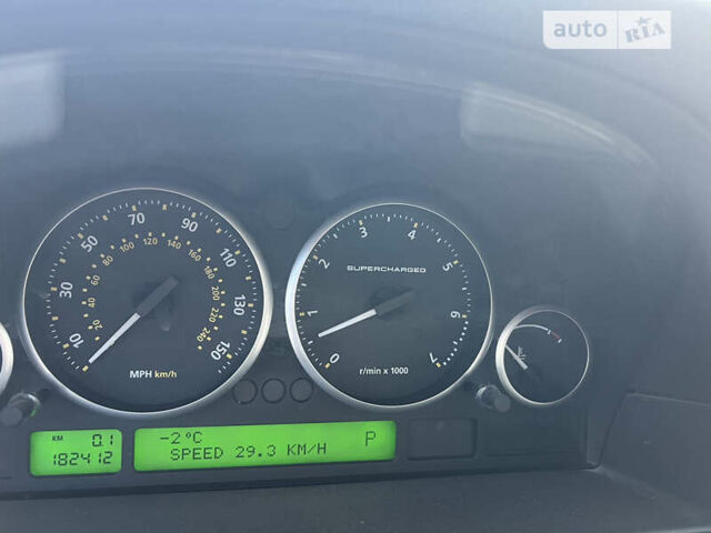 Белый Ленд Ровер Рендж Ровер, объемом двигателя 4.2 л и пробегом 182 тыс. км за 11300 $, фото 39 на Automoto.ua