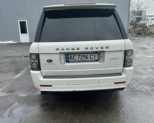Білий Ленд Ровер Рендж Ровер, об'ємом двигуна 3.6 л та пробігом 382 тис. км за 8500 $, фото 3 на Automoto.ua