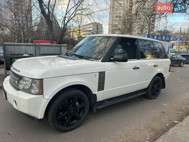 Белый Ленд Ровер Рендж Ровер, объемом двигателя 4.2 л и пробегом 350 тыс. км за 6500 $, фото 1 на Automoto.ua