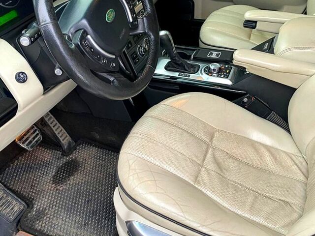 Білий Ленд Ровер Рендж Ровер, об'ємом двигуна 4.2 л та пробігом 26100 тис. км за 13000 $, фото 5 на Automoto.ua